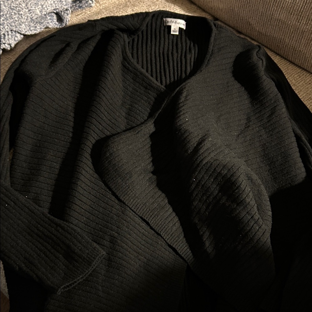 Croft & Barrow Women’s Black Sweater